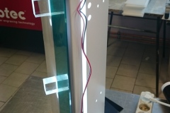 Ekspozytor-na-sluchawki-Bang-Olufsen-3
