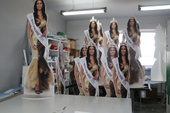 stand-postaci-stojak-reklamowy-miss-polonia-2006-03