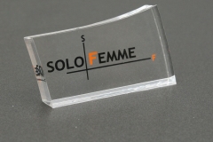 Solo-femme-statuetka-plexi-sitodruk-01