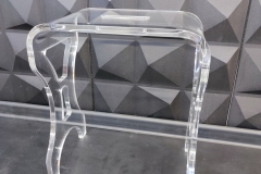 Taboret-z-plexi-Latice-02