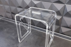 Taboret-z-plexi-Sommerfugl-03