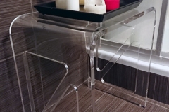 Taboret-z-plexi-Sommerfugl-06